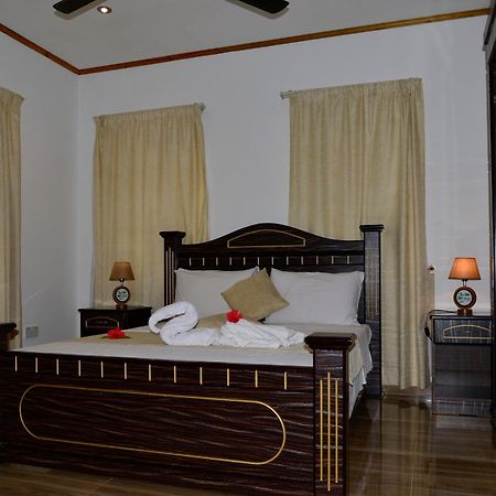 גרנד אנס Chez Antoine Apartments מראה חיצוני תמונה