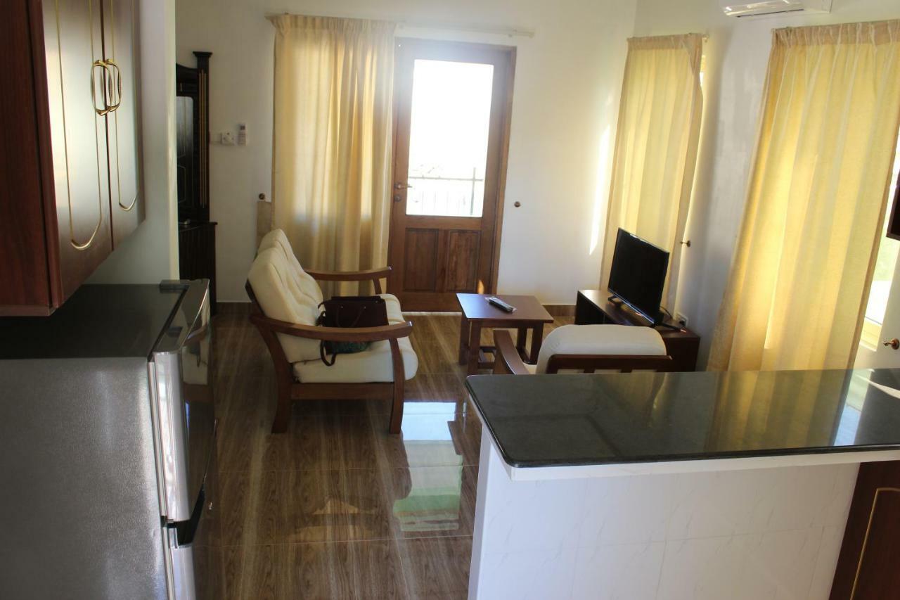 גרנד אנס Chez Antoine Apartments מראה חיצוני תמונה